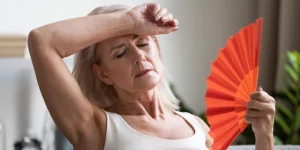 menopausa-cristal-cabral-endocrinologista